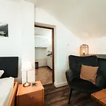 Haus Keti