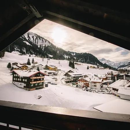 Haus Keti